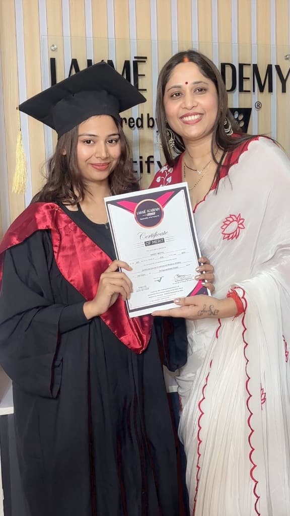 Nancy Mehta Lakme Academy Certified Makeup Artist in Patna Bihar